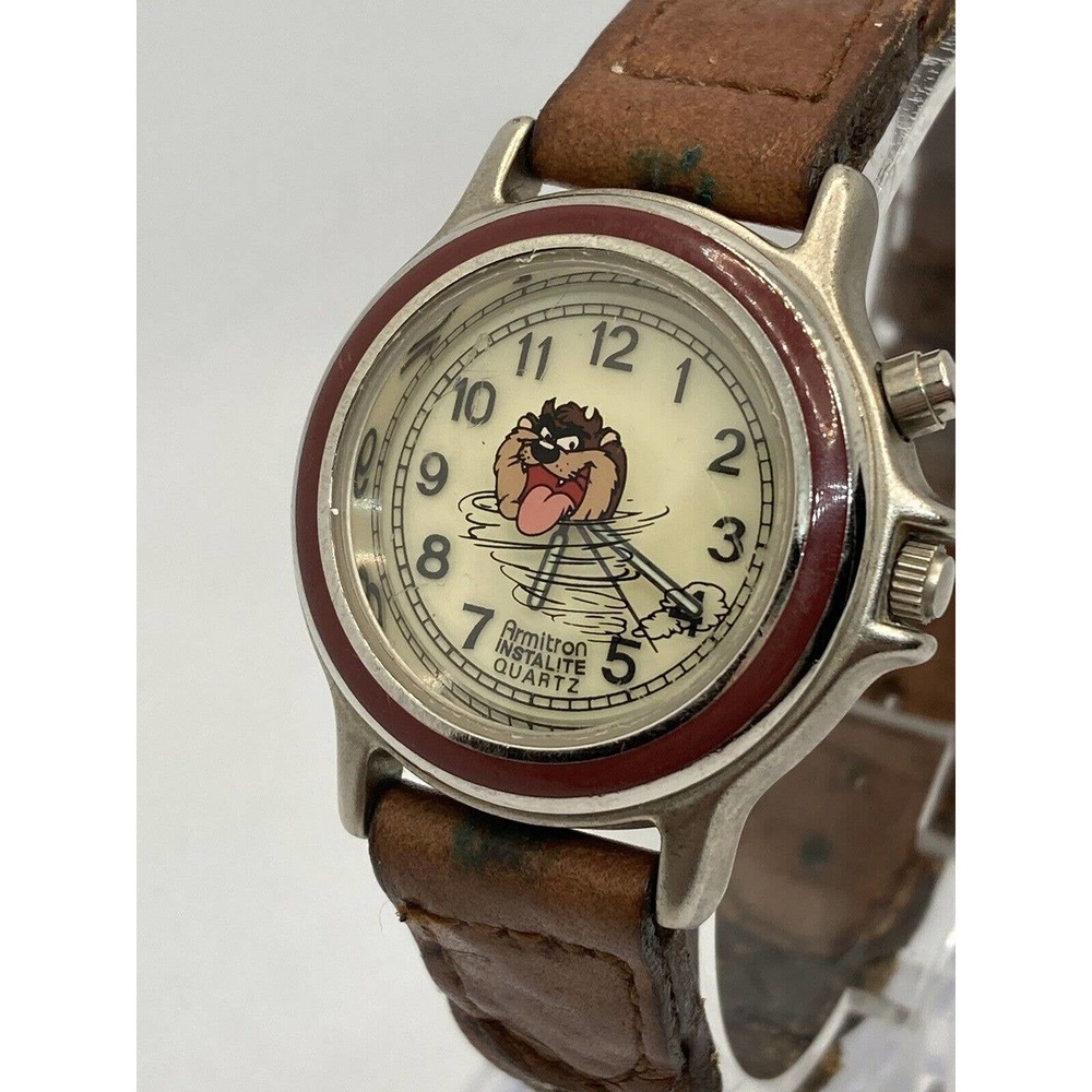 Vintage Armitron InstaLite Tazmania Warner bros 1995 Leather Band Watch New Batt